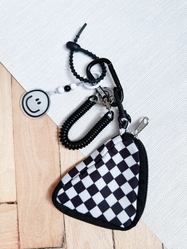Collares y Adornos para bolsos